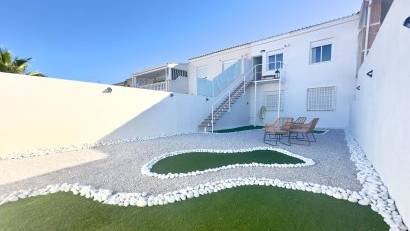 Återförsäljning - Apartment -
Orihuela Costa - La Regia