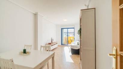 Resale - Apartment -
Torrevieja - Centro