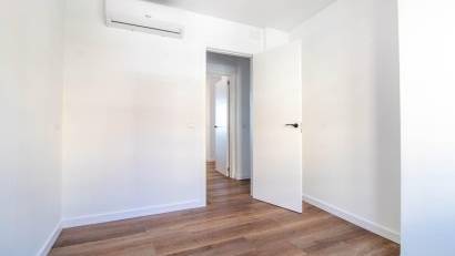 Resale - Apartment -
Torrevieja - Acequion