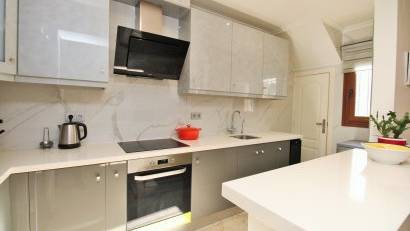 Resale - Bungalow -
Villamartin - PAU 8