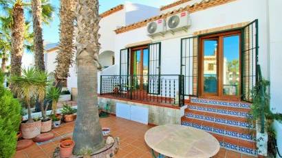 Resale - Bungalow -
Villamartin - PAU 8