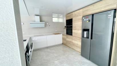 Återförsäljning - Detached villa -
Orihuela Costa - Los Altos