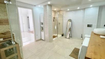 Återförsäljning - Detached villa -
Orihuela Costa - Los Altos