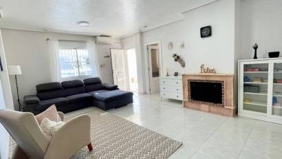 Återförsäljning - Detached villa -
Orihuela Costa - Los Altos