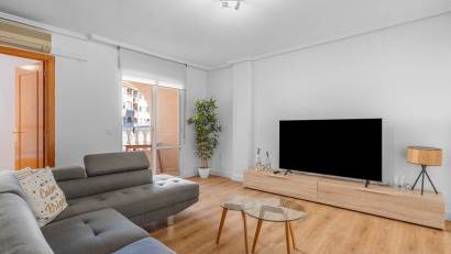 Återförsäljning - Apartment -
Torrevieja