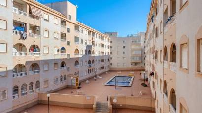 Återförsäljning - Apartment -
Torrevieja