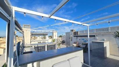 Resale - Apartment / Flat * -
Orihuela Costa * - Villamartín *