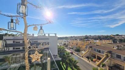 Resale - Apartment / Flat * -
Orihuela Costa * - Villamartín *