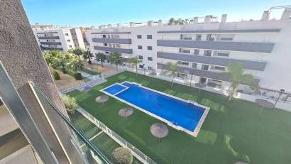 Resale - Apartment / Flat * -
Orihuela Costa * - Villamartín *