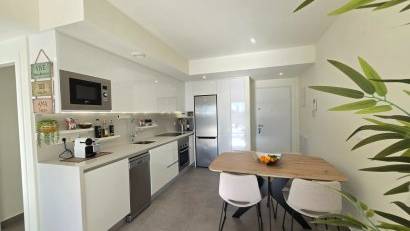 Resale - Apartment / Flat * -
Orihuela Costa * - Villamartín *