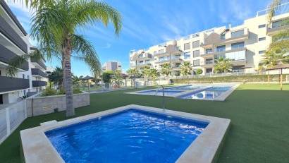 Resale - Apartment / Flat * -
Orihuela Costa * - Villamartín *