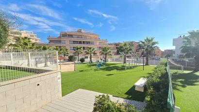 Resale - Apartment / Flat * -
Orihuela Costa * - Villamartín *