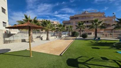 Resale - Apartment / Flat * -
Orihuela Costa * - Villamartín *