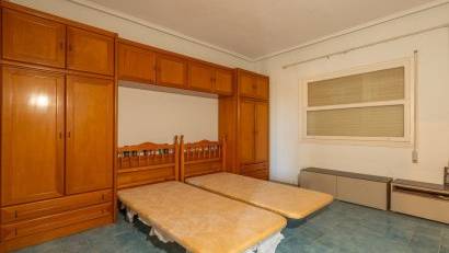 Resale - Villa -
Los Montesinos