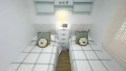 Återförsäljning - Apartment -
Torrevieja - Punta Prima