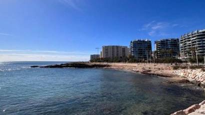 Återförsäljning - Apartment -
Torrevieja - Punta Prima