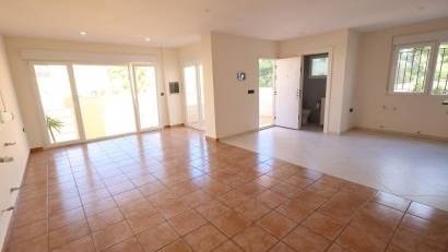 Resale - Villa -
Orihuela Costa - Villamartín-Las Filipinas