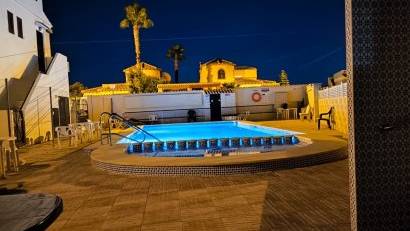 Återförsäljning - Radhus -
El Chaparral