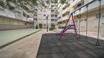 Reventa - Apartment -
Torrevieja - Centro