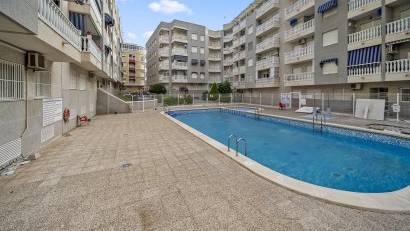 Reventa - Apartment -
Torrevieja - Centro
