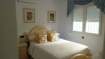 Resale - Villa -
Playa Flamenca