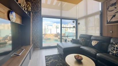 Reventa - Villa -
Orihuela Costa - Lomas de Cabo Roig