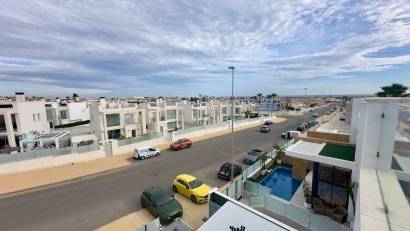 Reventa - Villa -
Orihuela Costa - Lomas de Cabo Roig