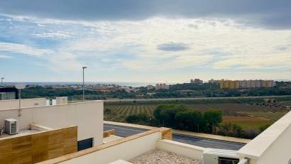 Reventa - Villa -
Orihuela Costa - Lomas de Cabo Roig