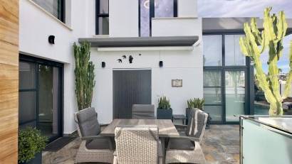 Reventa - Villa -
Orihuela Costa - Lomas de Cabo Roig