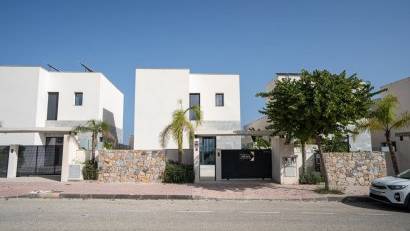 Resale - Villa -
Rojales - Ciudad Quesada