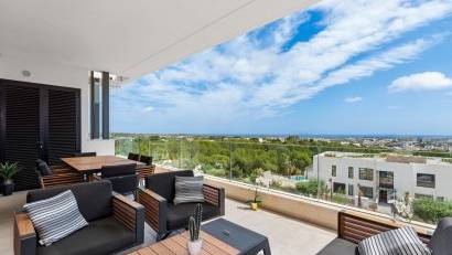 Resale - Apartment -
Las Colinas Golf