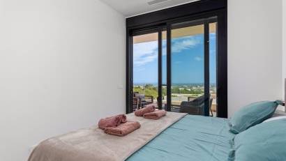 Resale - Apartment -
Las Colinas Golf