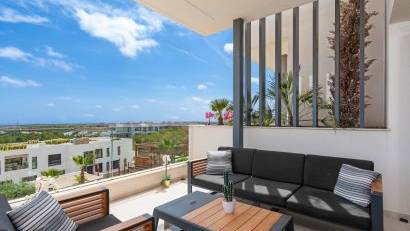 Resale - Apartment -
Las Colinas Golf