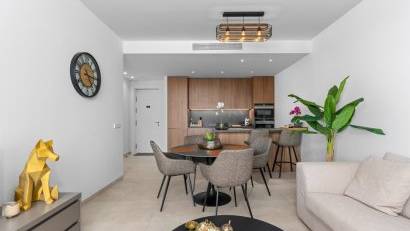 Resale - Apartment -
Las Colinas Golf