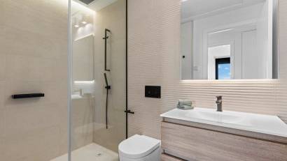 Resale - Apartment -
Las Colinas Golf