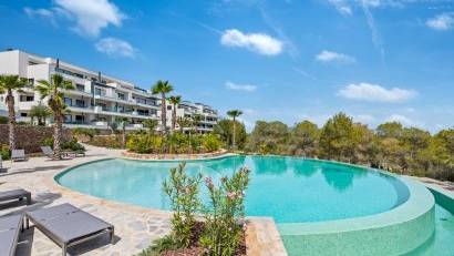 Resale - Apartment -
Las Colinas Golf