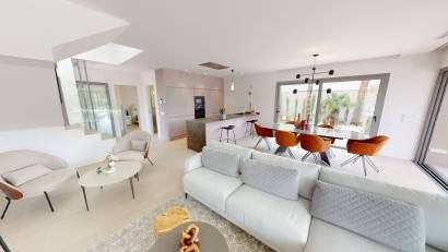 Resale - Villa -
Las Colinas Golf