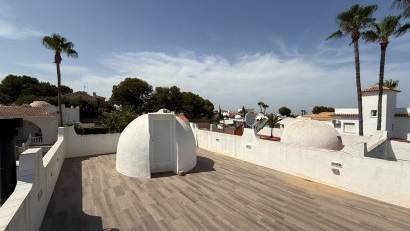 Resale - Detached villa -
Orihuela Costa - Villamartín