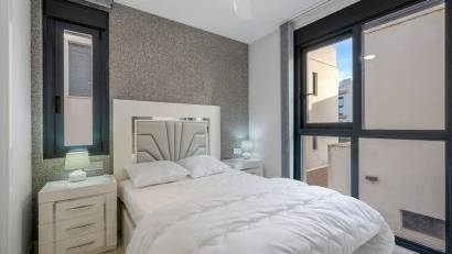 Resale - Villa -
Orihuela Costa