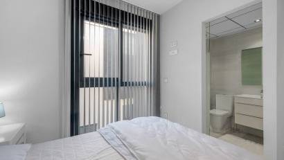 Resale - Villa -
Orihuela Costa