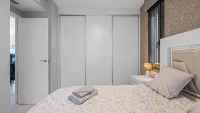 Resale - Villa -
Orihuela Costa