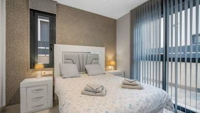 Resale - Villa -
Orihuela Costa