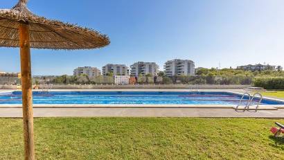 Reventa - Apartment -
Orihuela Costa - Villamartín