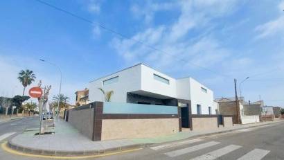 Resale - Villa -
Pilar de la Horadada - Torre De La Horadada