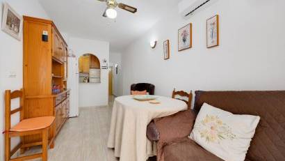 Resale - Apartment -
Torrevieja - Playa del Cura
