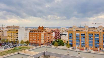 Resale - Apartment -
Torrevieja - Playa del Cura