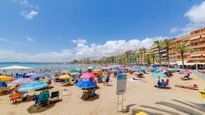 Resale - Apartment -
Torrevieja - Playa del Cura