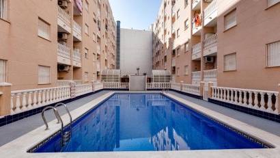 Resale - Apartment -
Torrevieja - Playa del Cura