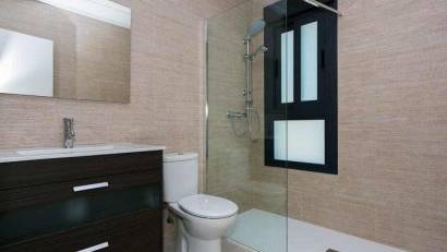 Obra nueva - Quad House -
Daya Nueva - Center