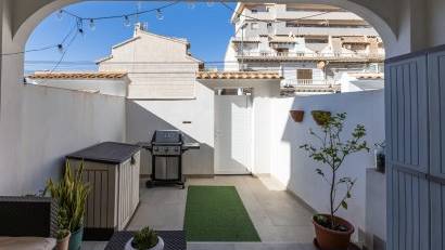 Resale - Townhouse -
Torrevieja